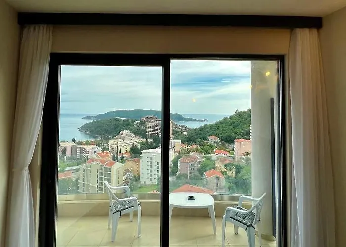 Sea & Sky Apartments